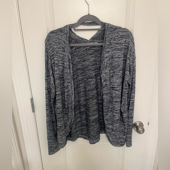Athleta Dark Mark Pose Cardigan Size Small - Picture 3 of 11